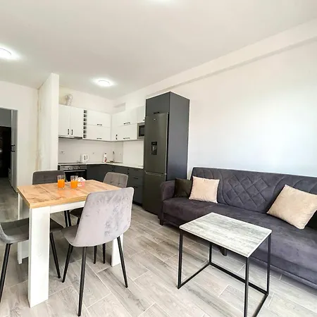 Apartment Royal Marina
