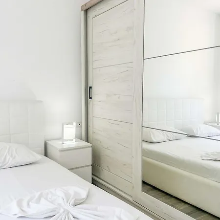 Appartement Royal Marina *